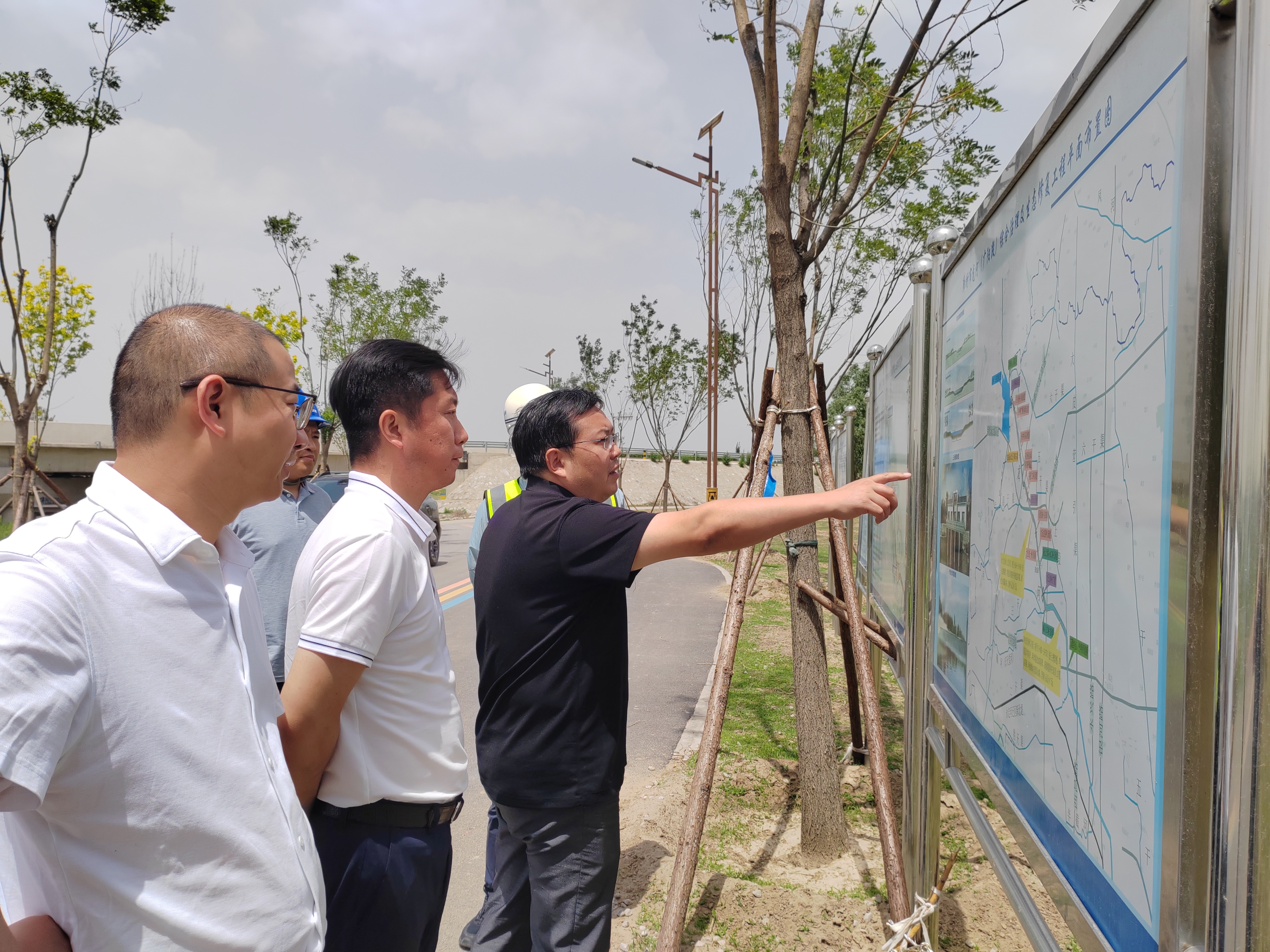 廊坊市副市長(zhǎng)韓世春赴廊坊分公司進(jìn)行調(diào)研