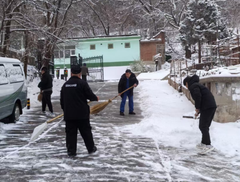 北京運營公司 | 全力應對強降雪