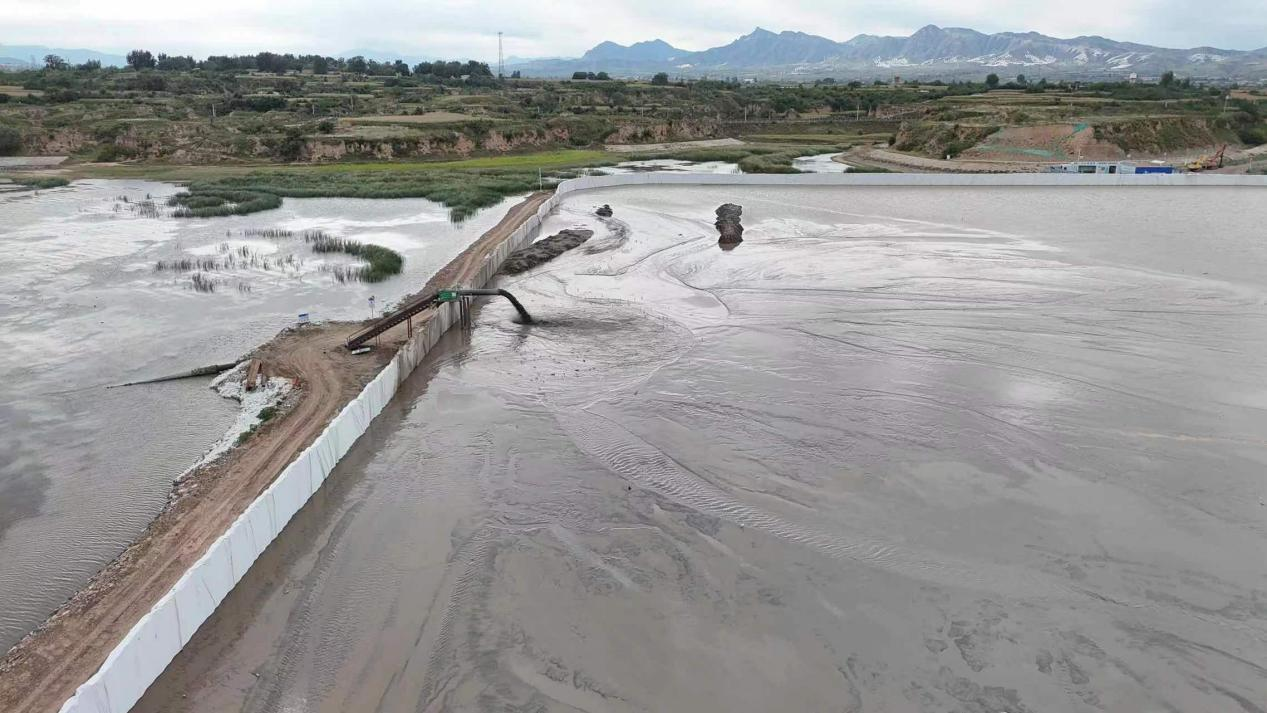 中秋“不打烊” 永定河北京段災(zāi)后恢復(fù)重建項(xiàng)目施工忙