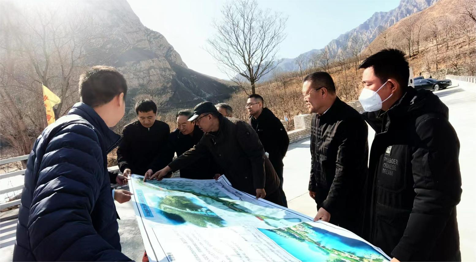 總部第七黨支部開展“丈量母親河，共繪新藍(lán)圖”主題黨日活動